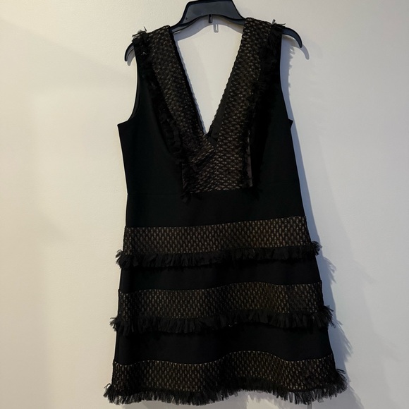Tadashi Shoji Black Plunge Neck Tiered Ruffle Mini Cocktail Dress - Picture 2 of 13